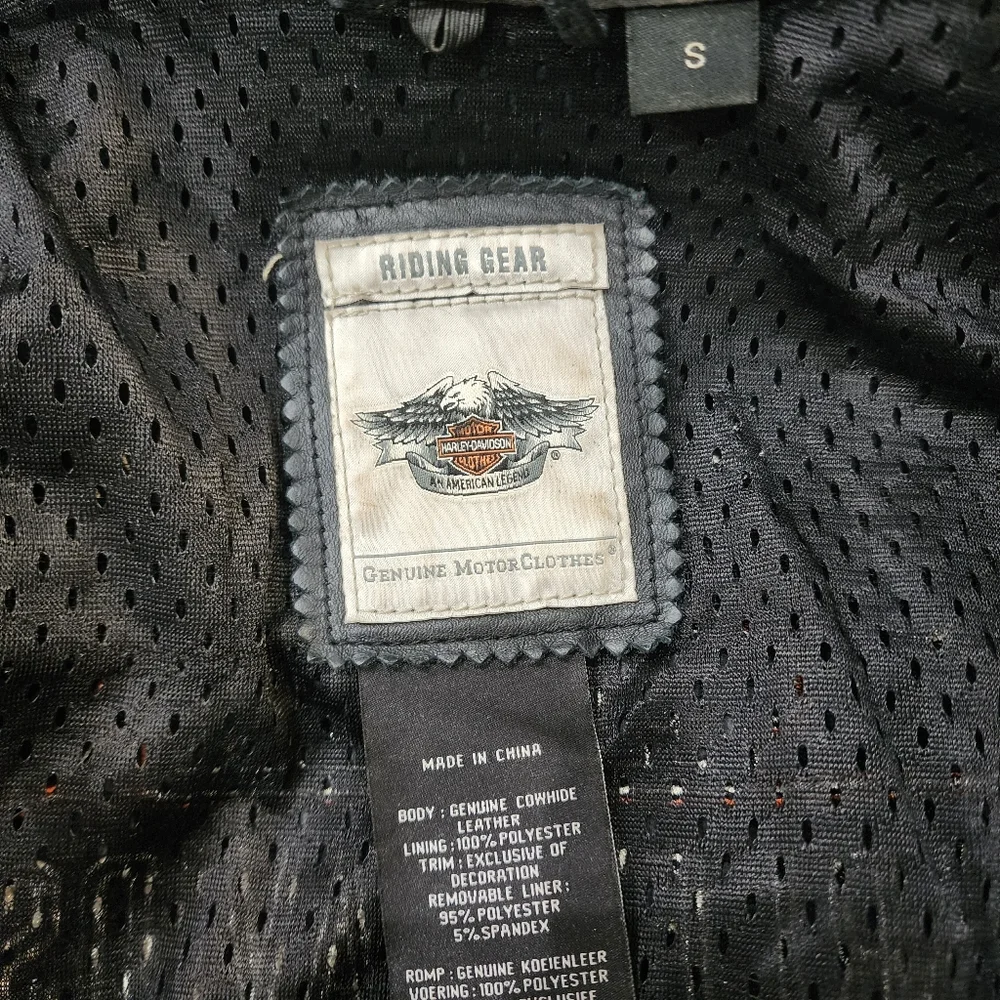Harley-Davidson Genuine Leather Motorcycle Jacket - Picture 7 of 15